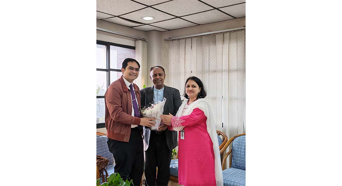 Dr. Taufique Joarder Conducts Academic Consultatio