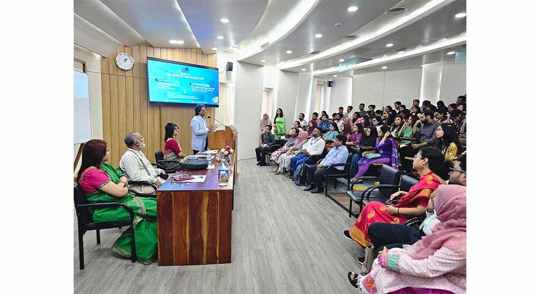 Department of Information Studies Hosts Seminar on